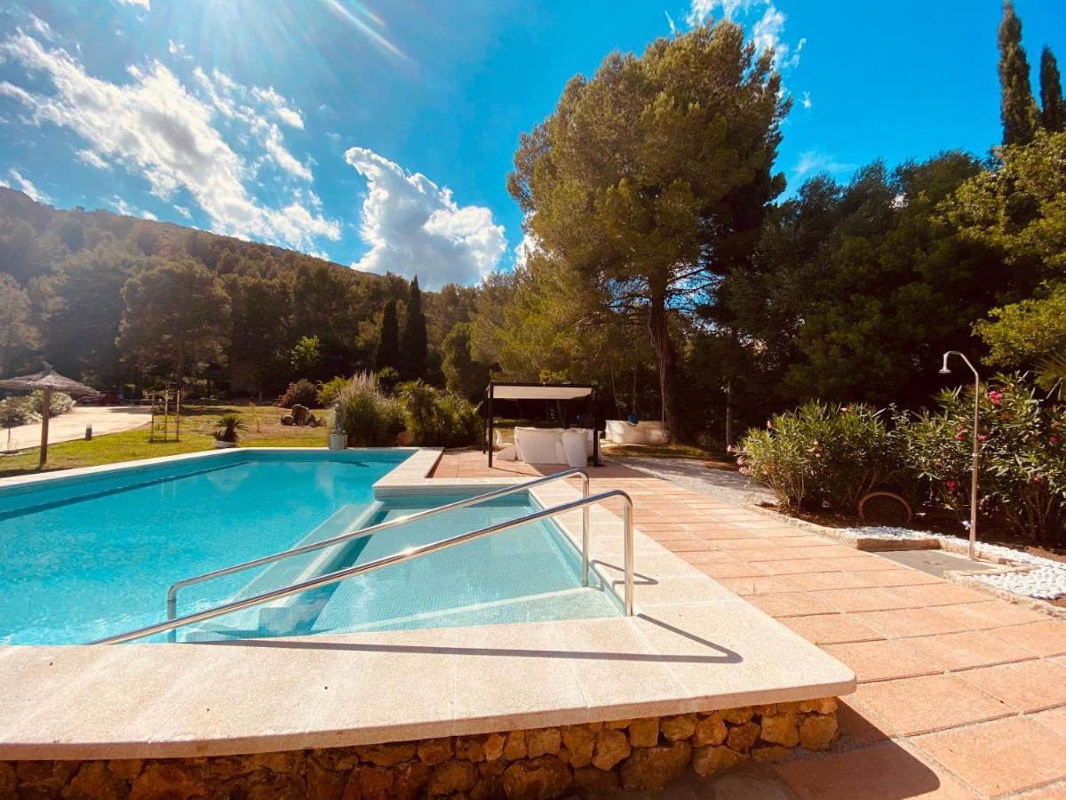 Private Villas Puerto Pollensa For Family Groups, Private Mountain Ideal For Runners, Trailers, Hikers, It Is Approximately 3 Minute Walk From The Beach Exteriér fotografie